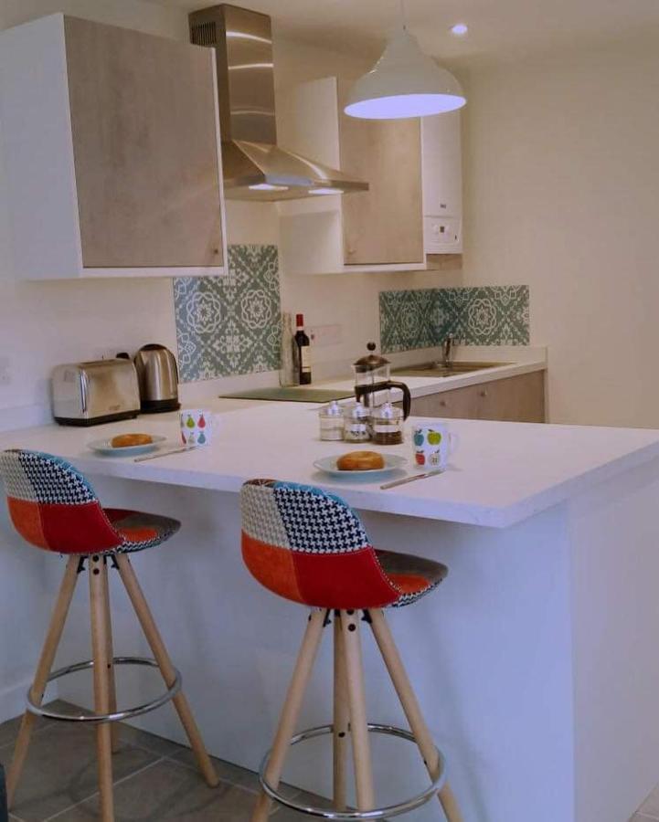 Stones Throw Studio Apartment Bude Cornwall ภายนอก รูปภาพ