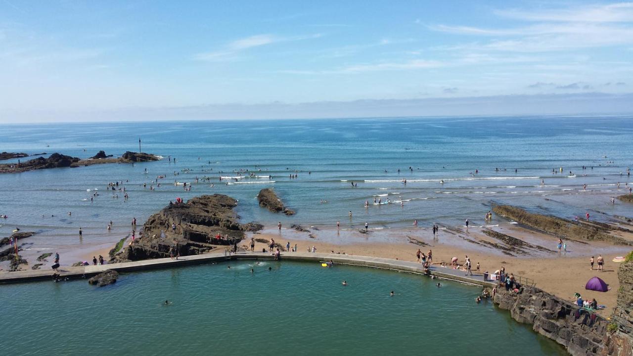 Stones Throw Studio Apartment Bude Cornwall ภายนอก รูปภาพ