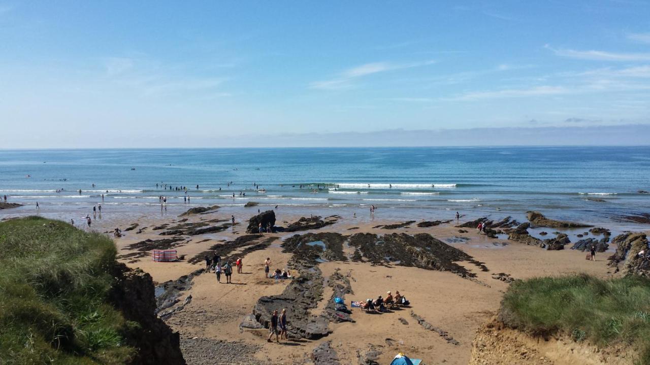 Stones Throw Studio Apartment Bude Cornwall ภายนอก รูปภาพ