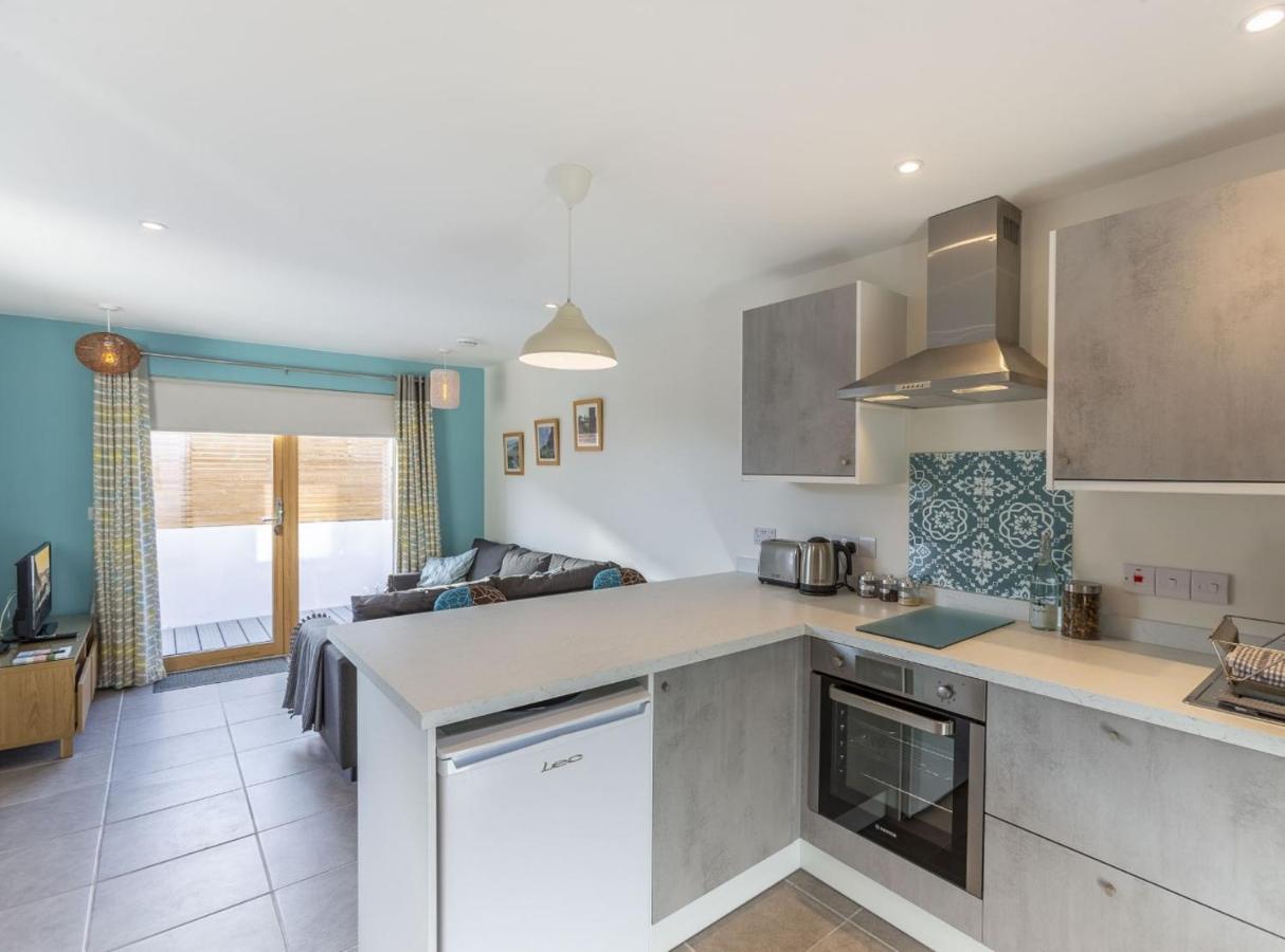 Stones Throw Studio Apartment Bude Cornwall ภายนอก รูปภาพ